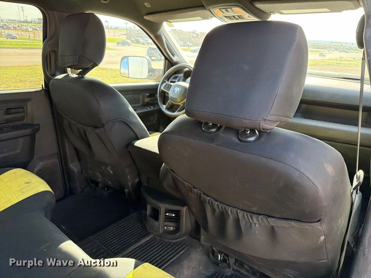 image for item FT6829 2022 RAM 3500 Crew Cab pickup truck