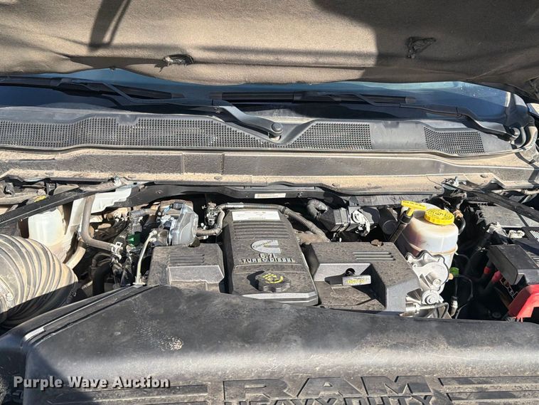 image for item FT6829 2022 RAM 3500 Crew Cab pickup truck