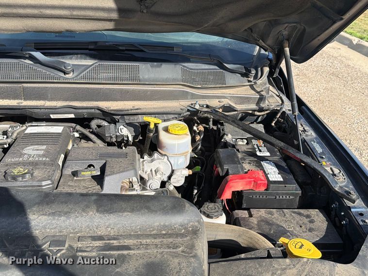 image for item FT6829 2022 RAM 3500 Crew Cab pickup truck