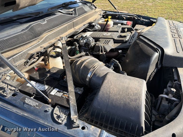image for item FT6829 2022 RAM 3500 Crew Cab pickup truck