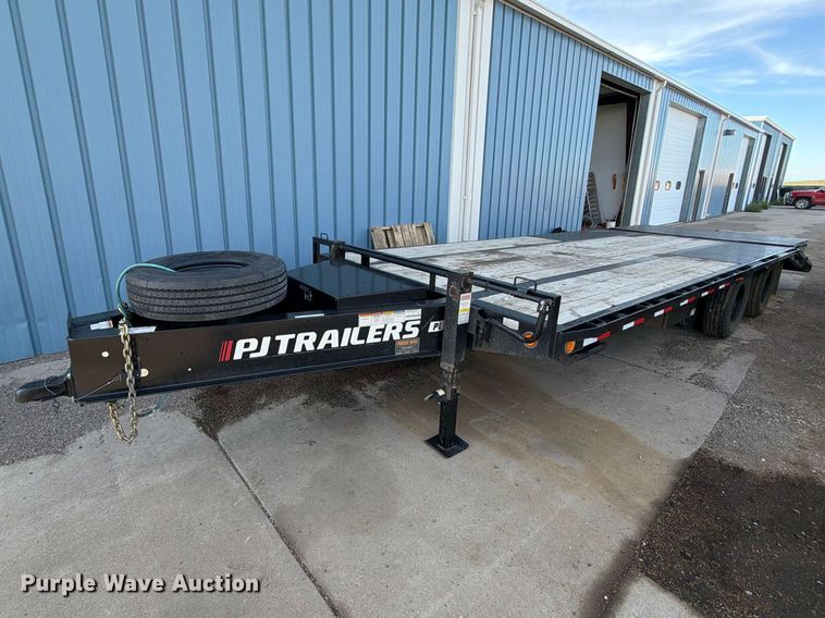 2026 PJ PL241 equipment trailer