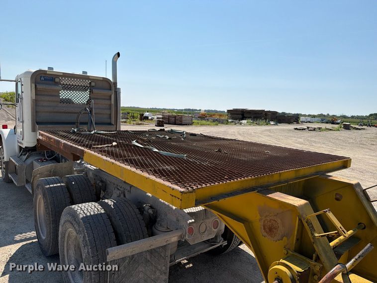 image for item FT8009 1989 Great Lakes Mfg drop deck trailer