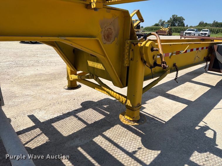 image for item FT8009 1989 Great Lakes Mfg drop deck trailer