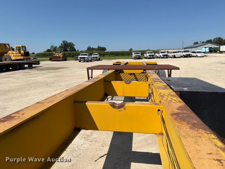 image for item FT8009 1989 Great Lakes Mfg drop deck trailer