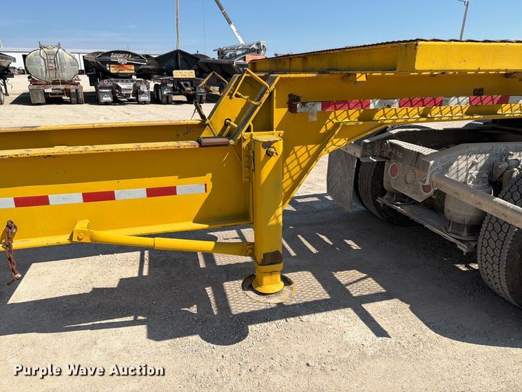 image for item FT8009 1989 Great Lakes Mfg drop deck trailer