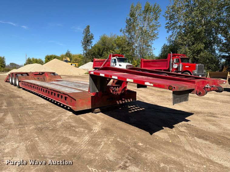 image for item FT8106 1995 Kalyn Siebert 69T3A lowboy equipment trailer