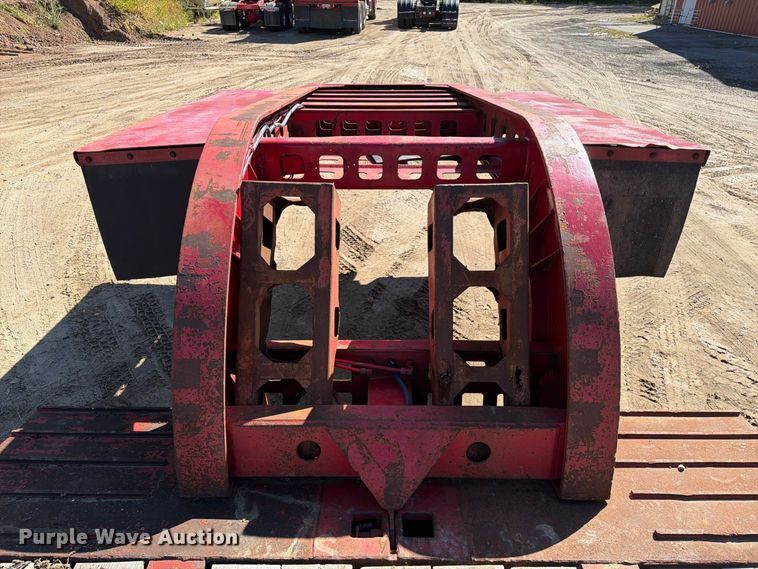 image for item FT8106 1995 Kalyn Siebert 69T3A lowboy equipment trailer
