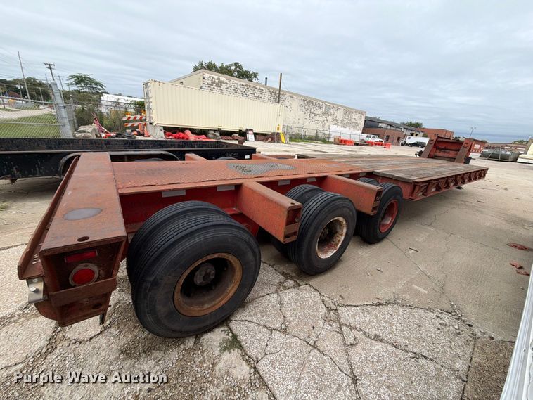 image for item FT8111 1973 Fruehauf C40LJ3 
