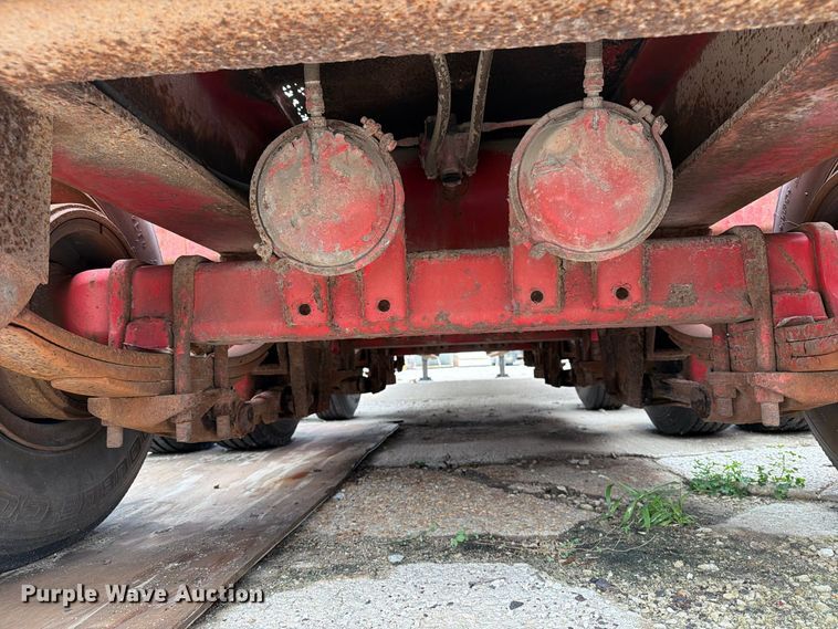 image for item FT8111 1973 Fruehauf C40LJ3 