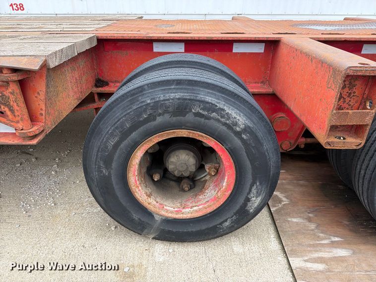 image for item FT8111 1973 Fruehauf C40LJ3 