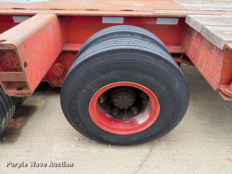 image for item FT8111 1973 Fruehauf C40LJ3 
