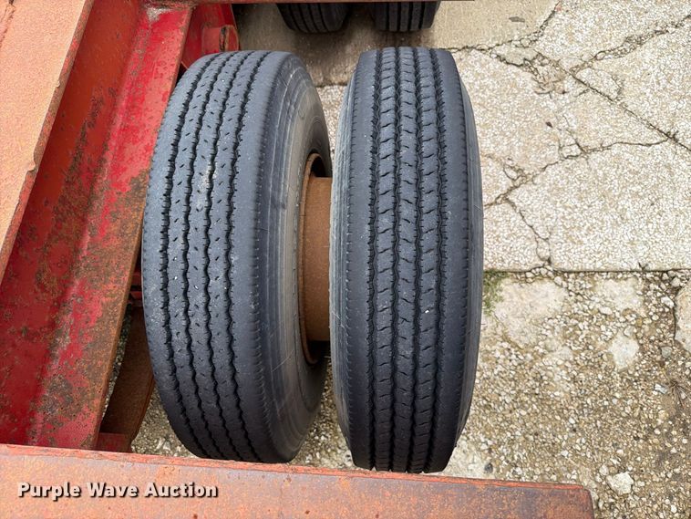 image for item FT8111 1973 Fruehauf C40LJ3 
