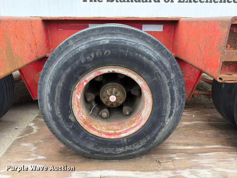 image for item FT8111 1973 Fruehauf C40LJ3 
