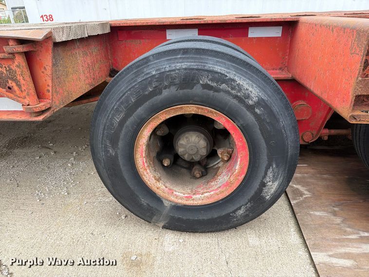 image for item FT8111 1973 Fruehauf C40LJ3 