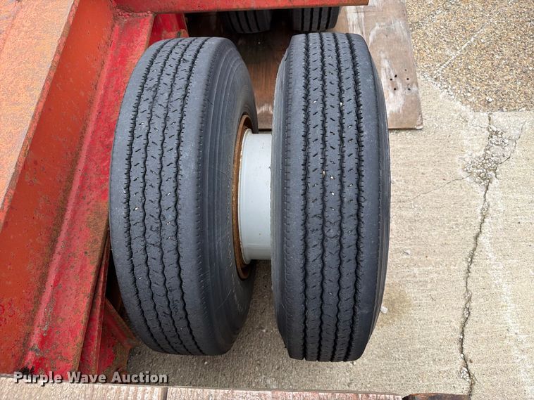 image for item FT8111 1973 Fruehauf C40LJ3 