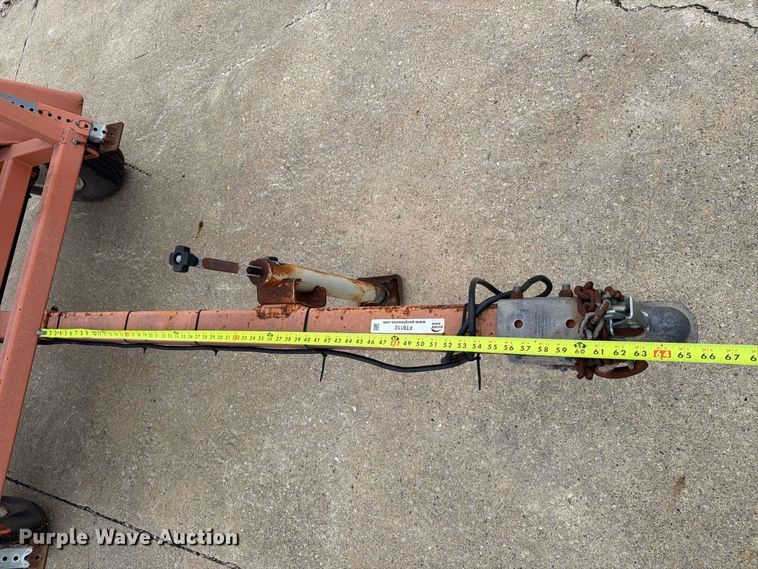 image for item FT8112 2003 Ver-Mac ST-4825 arrow board trailer