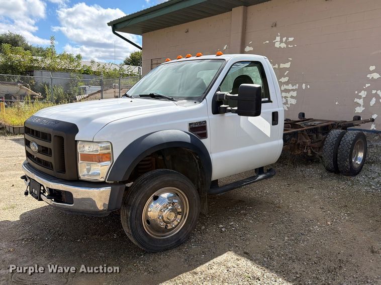 image for item FT8125 2008 Ford F450 Super Duty truck cab and chassis