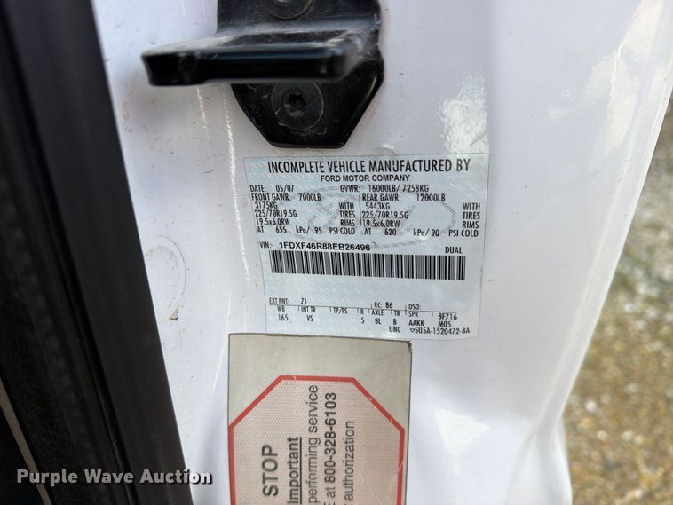 image for item FT8125 2008 Ford F450 Super Duty truck cab and chassis