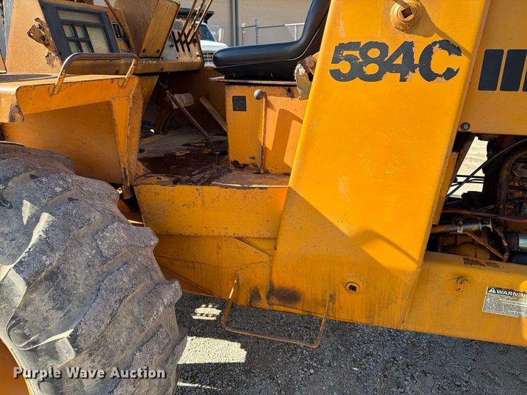 image for item FT8127 Case 584C forklift
