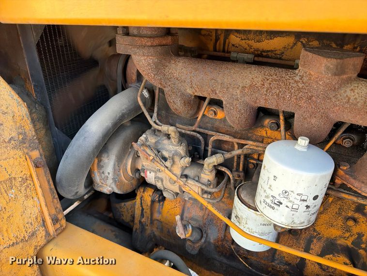image for item FT8127 Case 584C forklift