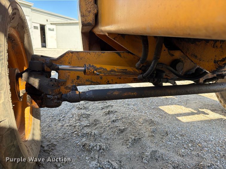 image for item FT8127 Case 584C forklift