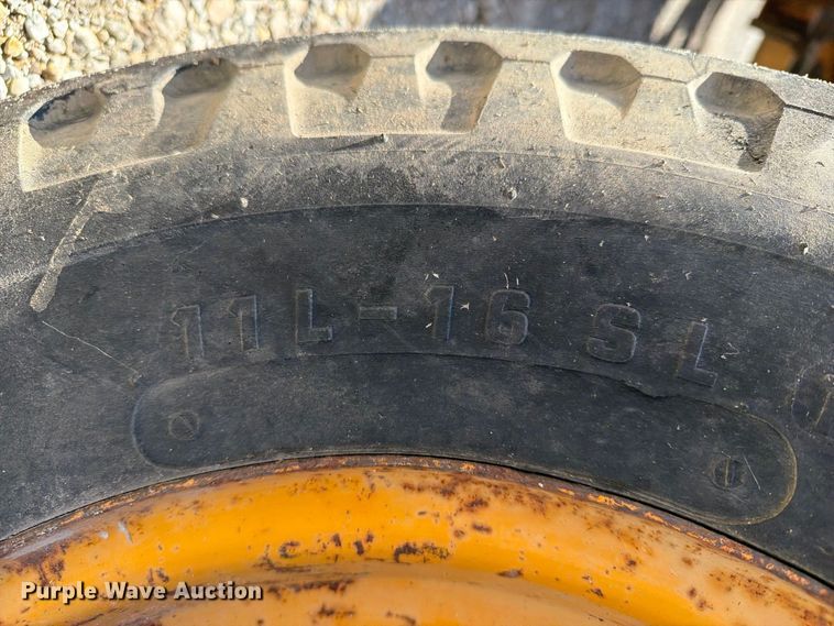 image for item FT8127 Case 584C forklift