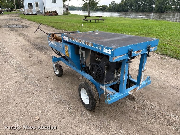 image for item FT8135 Airplaco PG25 grout pump