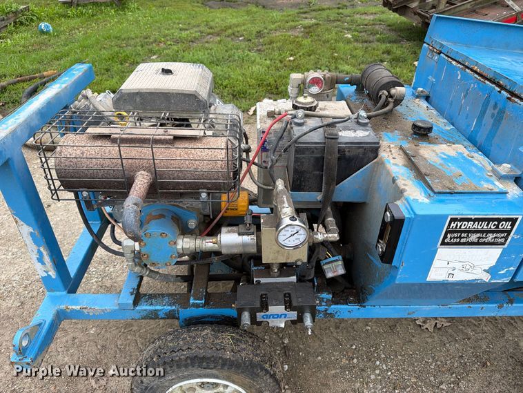 image for item FT8135 Airplaco PG25 grout pump