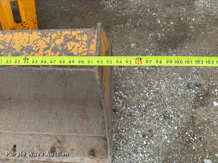 image for item FT8136 1995 JCB 214 backhoe