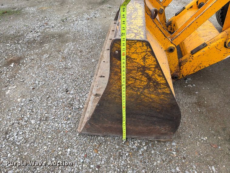 image for item FT8136 1995 JCB 214 backhoe