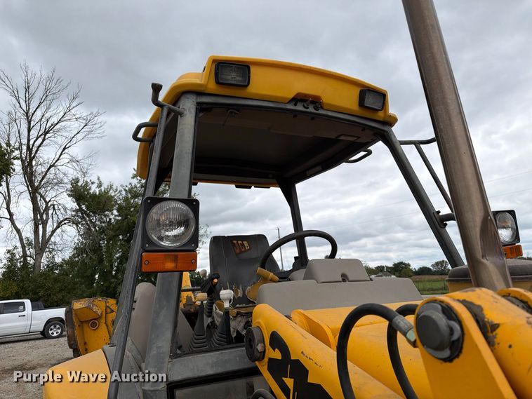 image for item FT8136 1995 JCB 214 backhoe