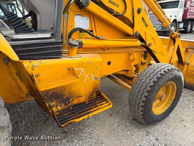 image for item FT8136 1995 JCB 214 backhoe