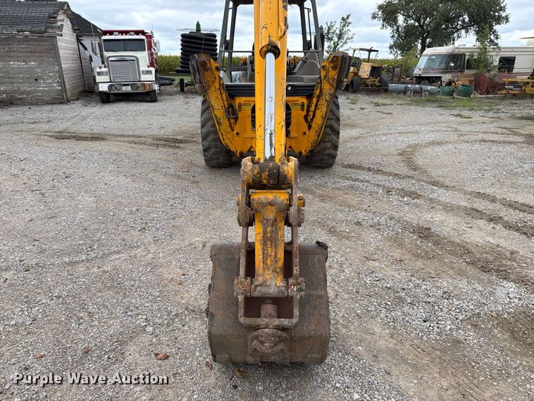 image for item FT8136 1995 JCB 214 backhoe