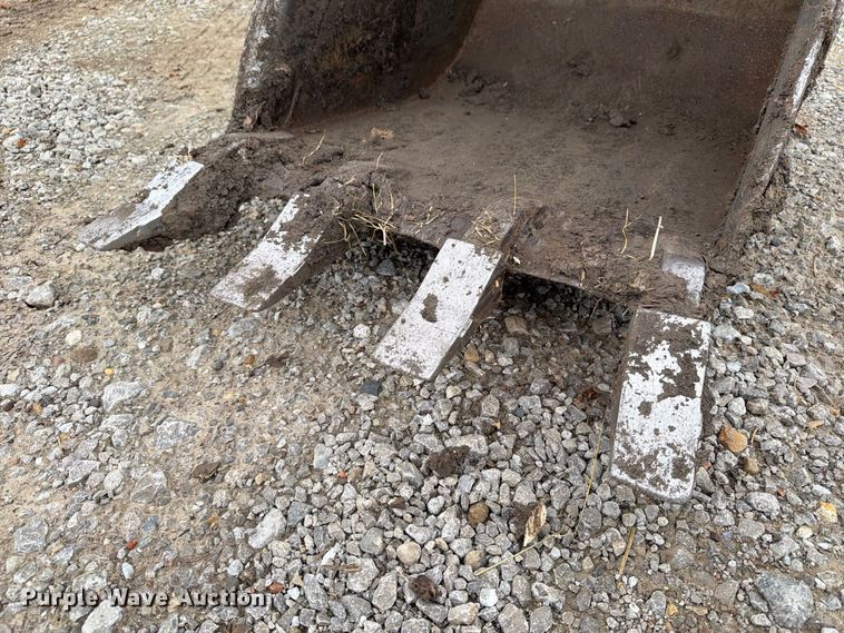 image for item FT8136 1995 JCB 214 backhoe