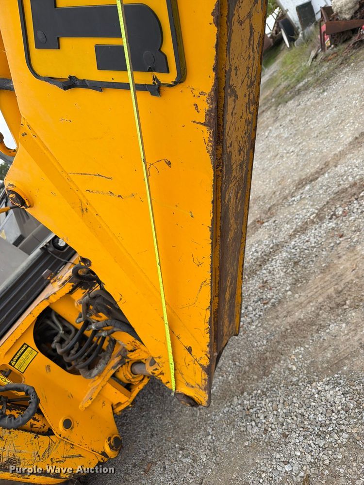 image for item FT8136 1995 JCB 214 backhoe
