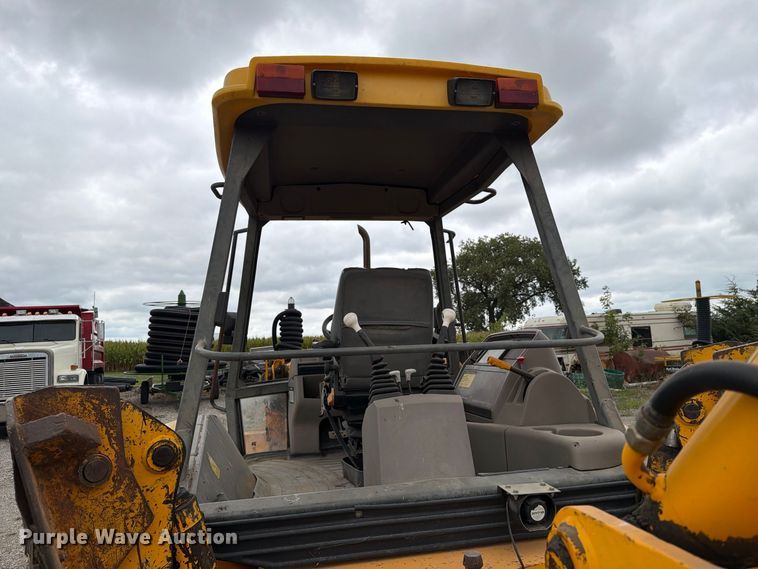 image for item FT8136 1995 JCB 214 backhoe