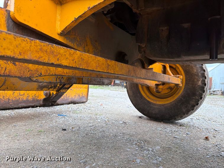 image for item FT8136 1995 JCB 214 backhoe