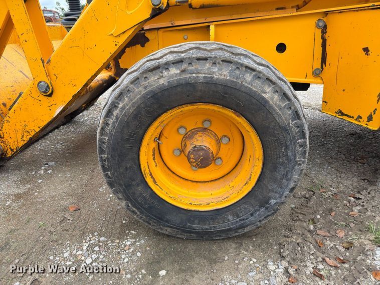 image for item FT8136 1995 JCB 214 backhoe