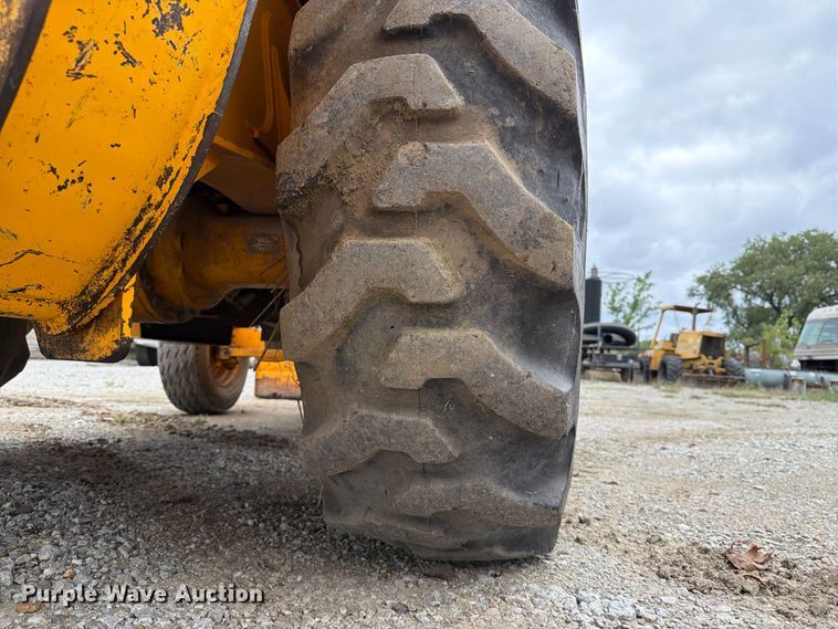 image for item FT8136 1995 JCB 214 backhoe