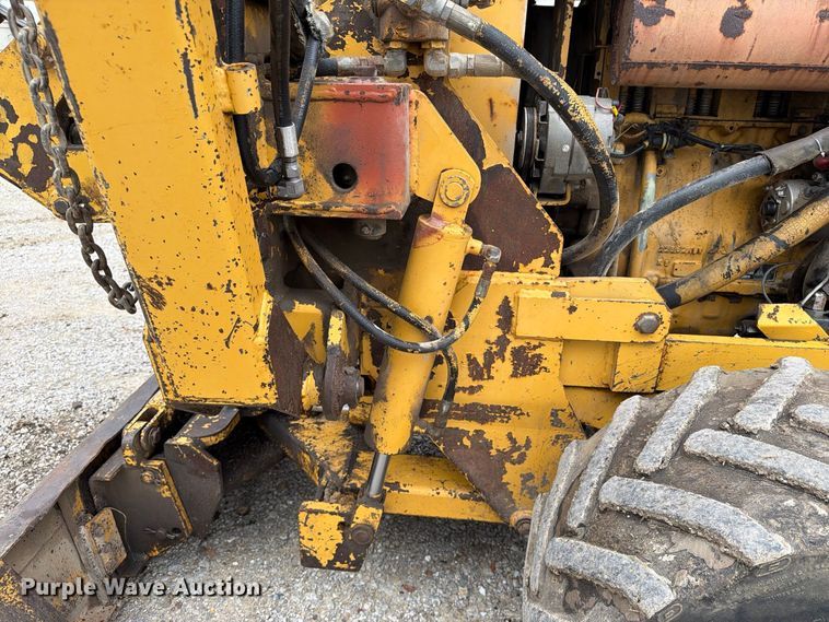 image for item FT8137 2019 Vermeer M475A trencher