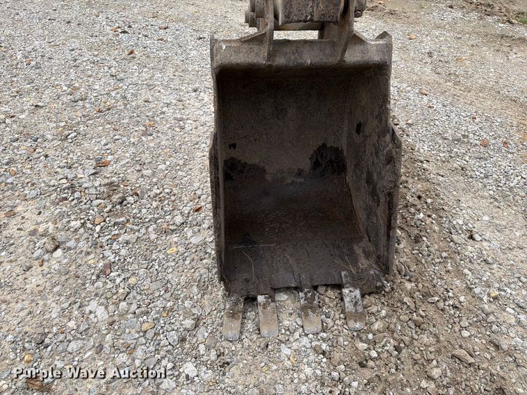 image for item FT8137 2019 Vermeer M475A trencher