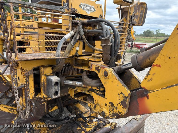 image for item FT8137 2019 Vermeer M475A trencher
