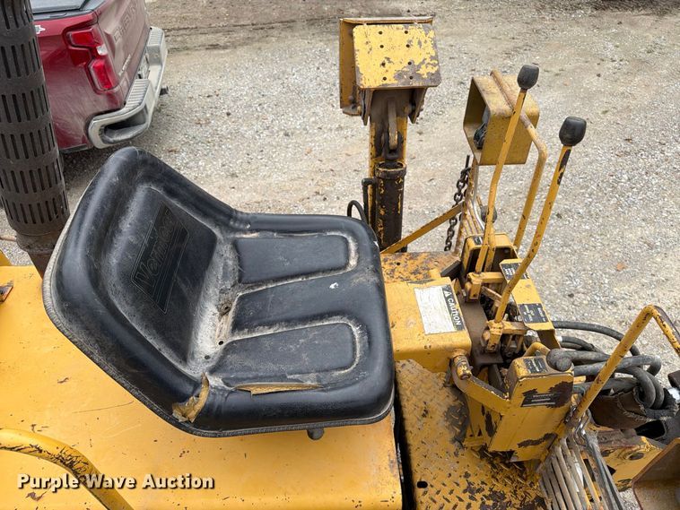 image for item FT8137 2019 Vermeer M475A trencher