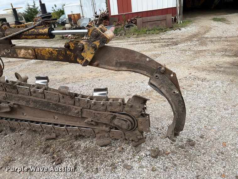image for item FT8137 2019 Vermeer M475A trencher