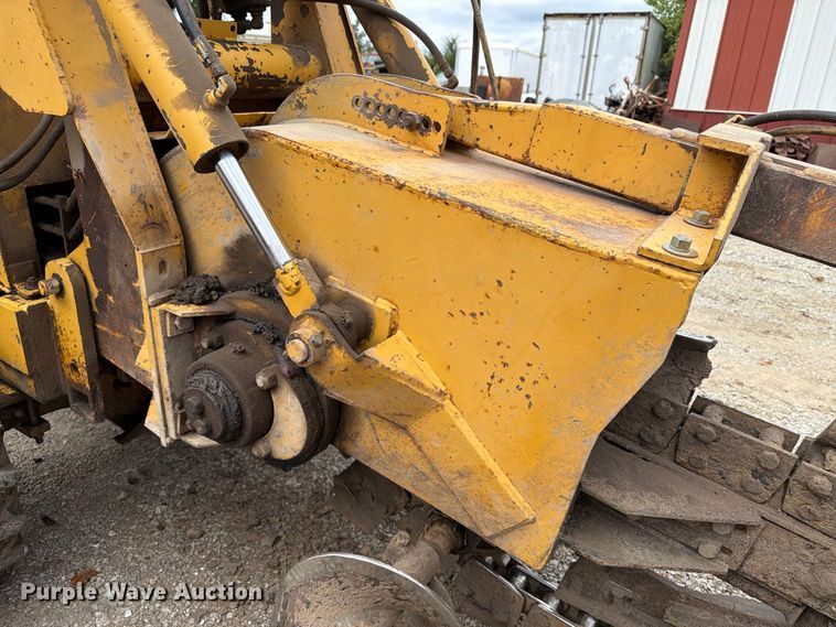 image for item FT8137 2019 Vermeer M475A trencher