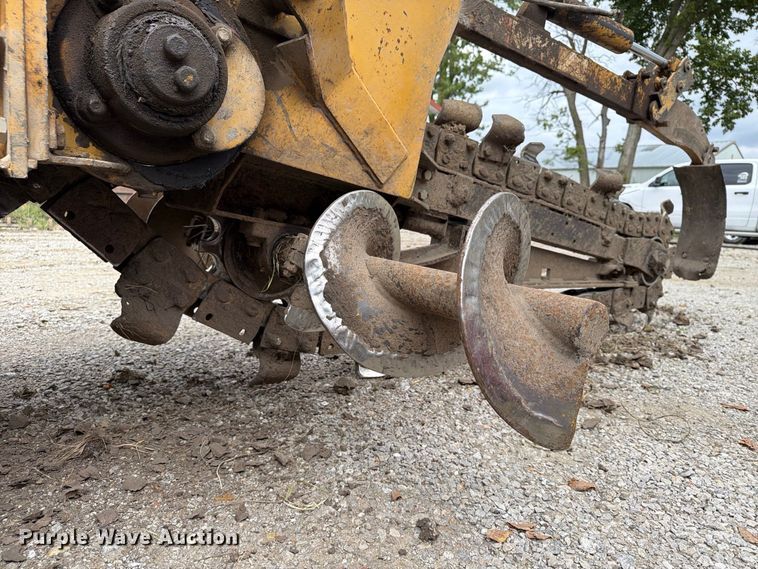 image for item FT8137 2019 Vermeer M475A trencher