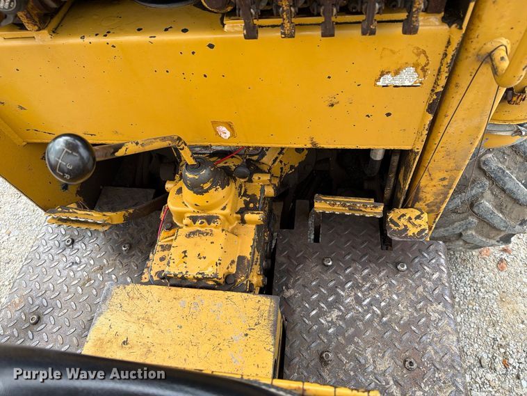 image for item FT8137 2019 Vermeer M475A trencher