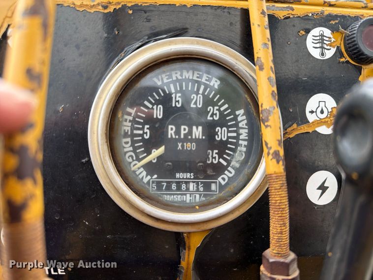 image for item FT8137 2019 Vermeer M475A trencher