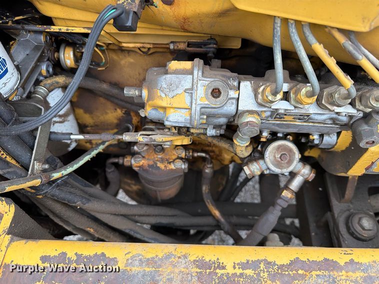 image for item FT8137 2019 Vermeer M475A trencher