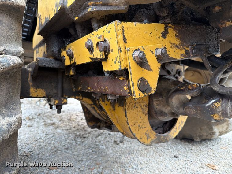 image for item FT8137 2019 Vermeer M475A trencher